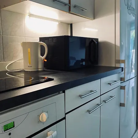 Jardin Fleuris Parking * Nicea